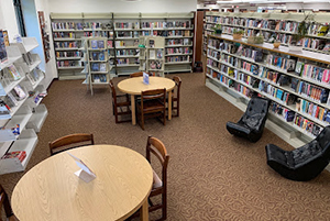 North Haven Memorial Library - Elm Street 300x200