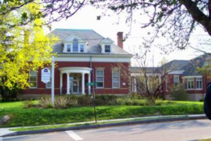 Old Lyme Library 300x200